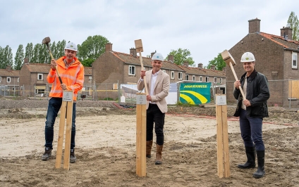 Bouw Molenwei van start